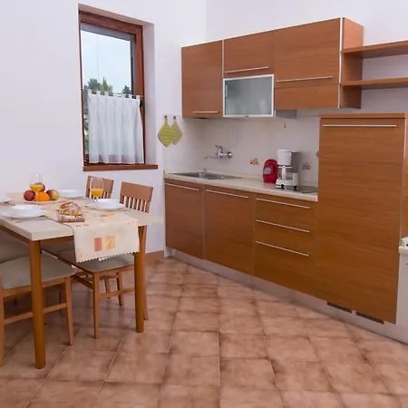 Apartmani Mira Premantura Exteriér fotografie